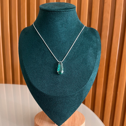 Conjunto Emerald Tear®