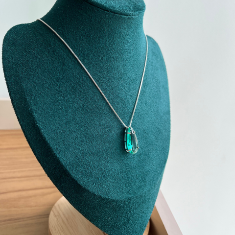 Conjunto Emerald Tear®