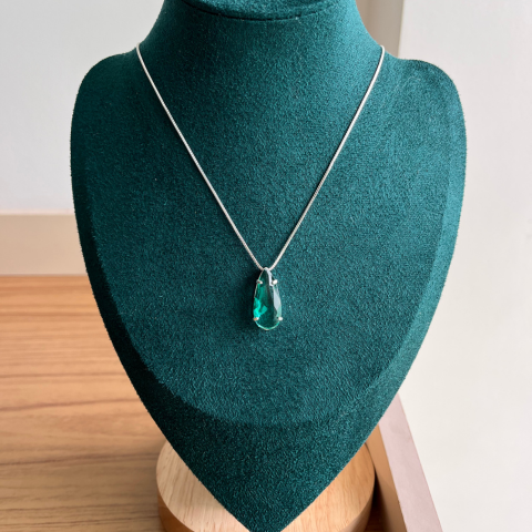 Conjunto Emerald Tear®